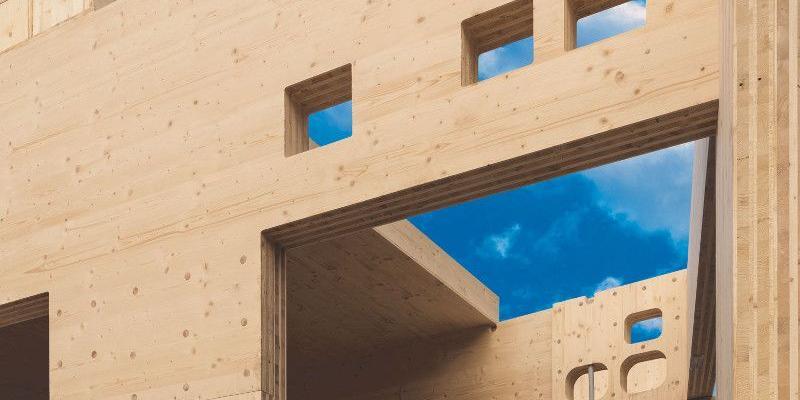 Многоквартирные дома из дерева, часть II: в городе, в пригороде, за городом