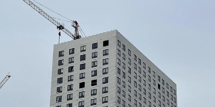 Госдума приняла закон об освобождении от НДФЛ региональных выплат обманутым дольщикам