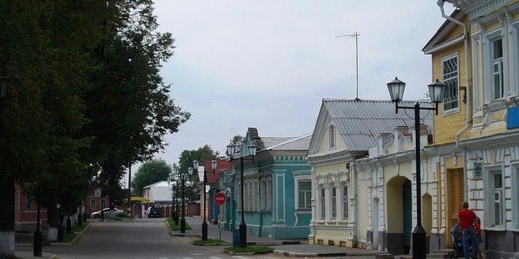 Города без новостроек и молодежи: оживит ли их новая инициатива Минстроя?