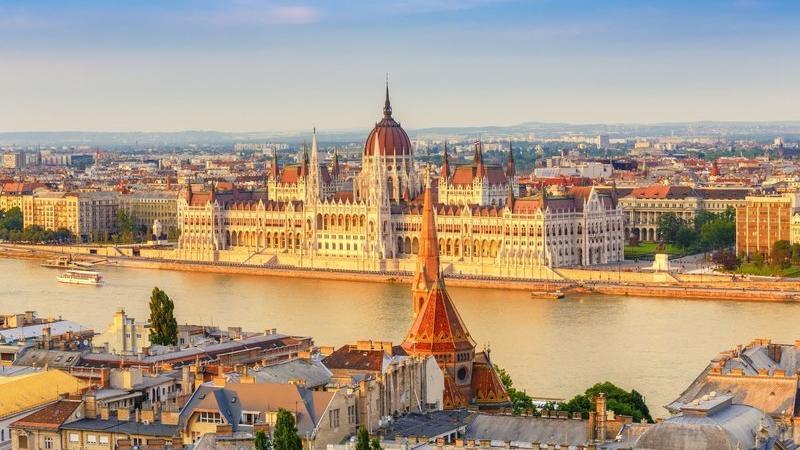 «Золотая виза» Венгрии будет запущена уже в январе 2024 года