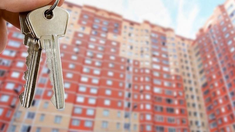 Стоит ли продавать квартиру в 2024 году? Мнения экспертов