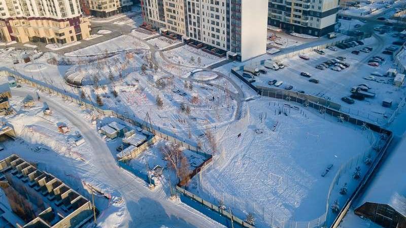 Цены на квартиры в новостройках Екатеринбурга рекордно выросли, несмотря на падение продаж. Причины