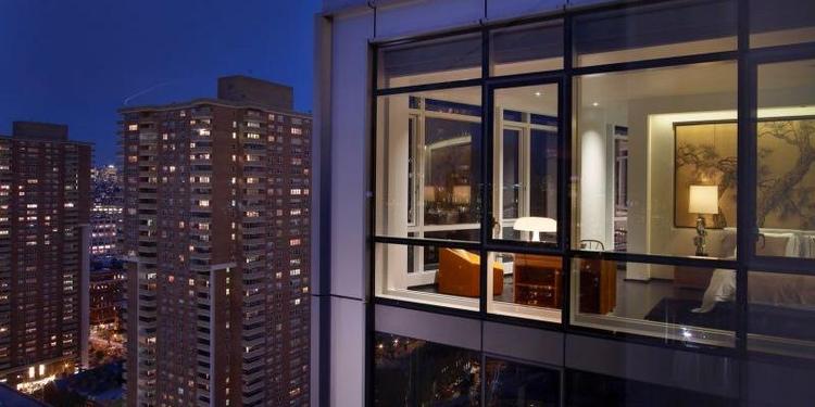 Последний этаж в новостройке: плюсы и минусы таких квартир