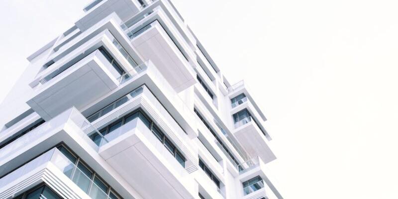 Возможности и угрозы 2023 года на рынке новостроек