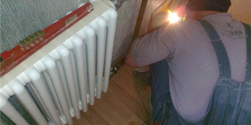 Когда в квартире должны заменить батареи бесплатно, что будет, если собственник сам их заменит: отвечаю на вопросы