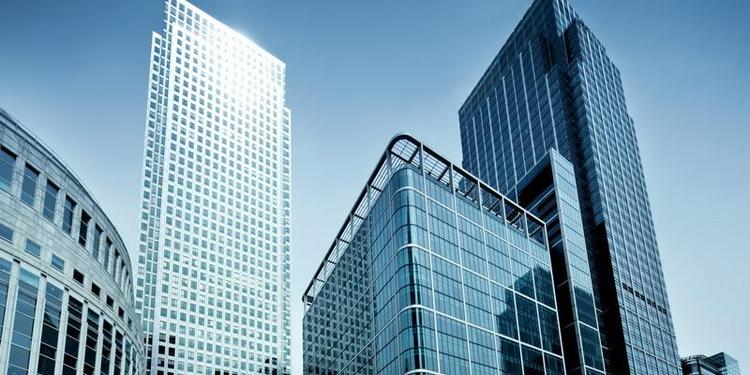 Ипотека на коммерческую недвижимость для физлиц: программные плюсы и системные минусы