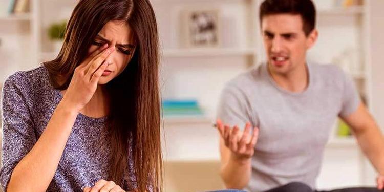 Кому достанется квартира при разводе, если супруг подписал договор купли-продажи до брака, а стал собственником после